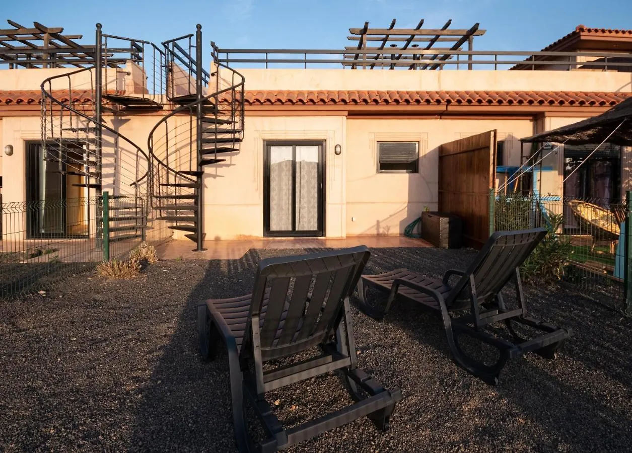Casa Belle - No Stress Holidays Lajares Spain